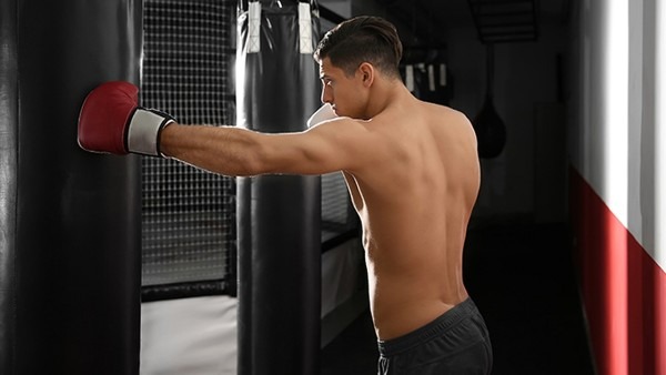 女人确实会被男人的臀部吸引,只是.......